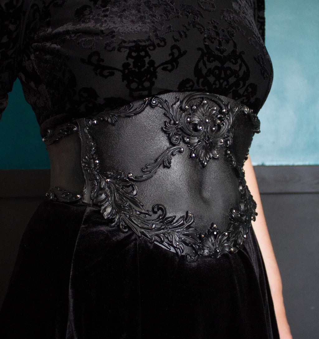 MADE TO ORDER - Gothic Waist Corset Belt in Black