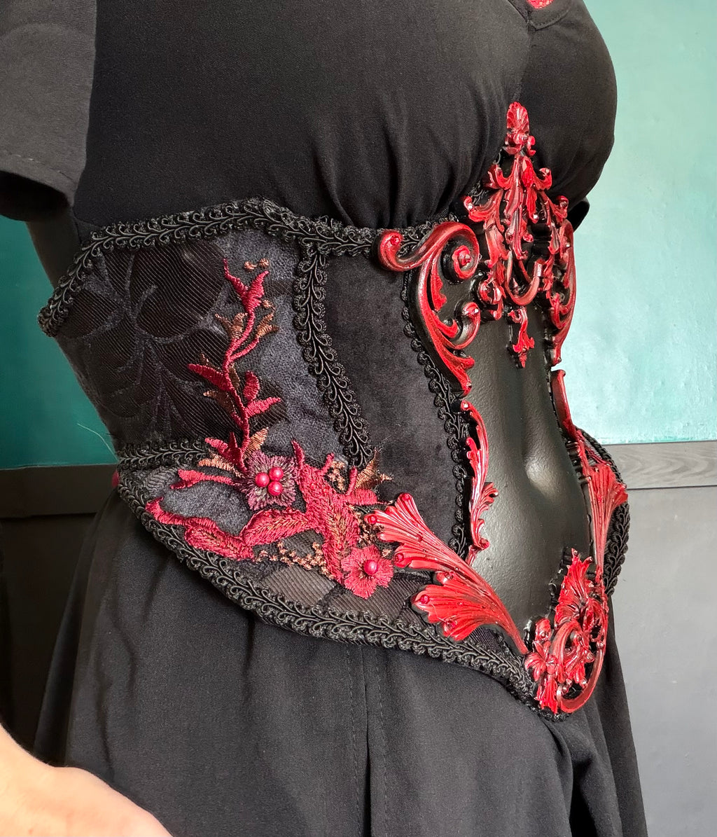 MADE TO ORDER - Gothic Underbust Armoured Corset